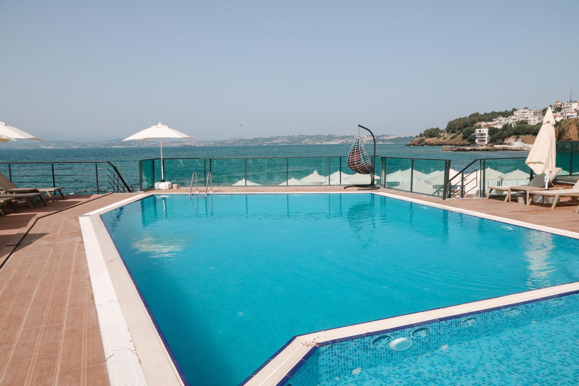 Vira Otel Suites Sinop Bagian luar foto