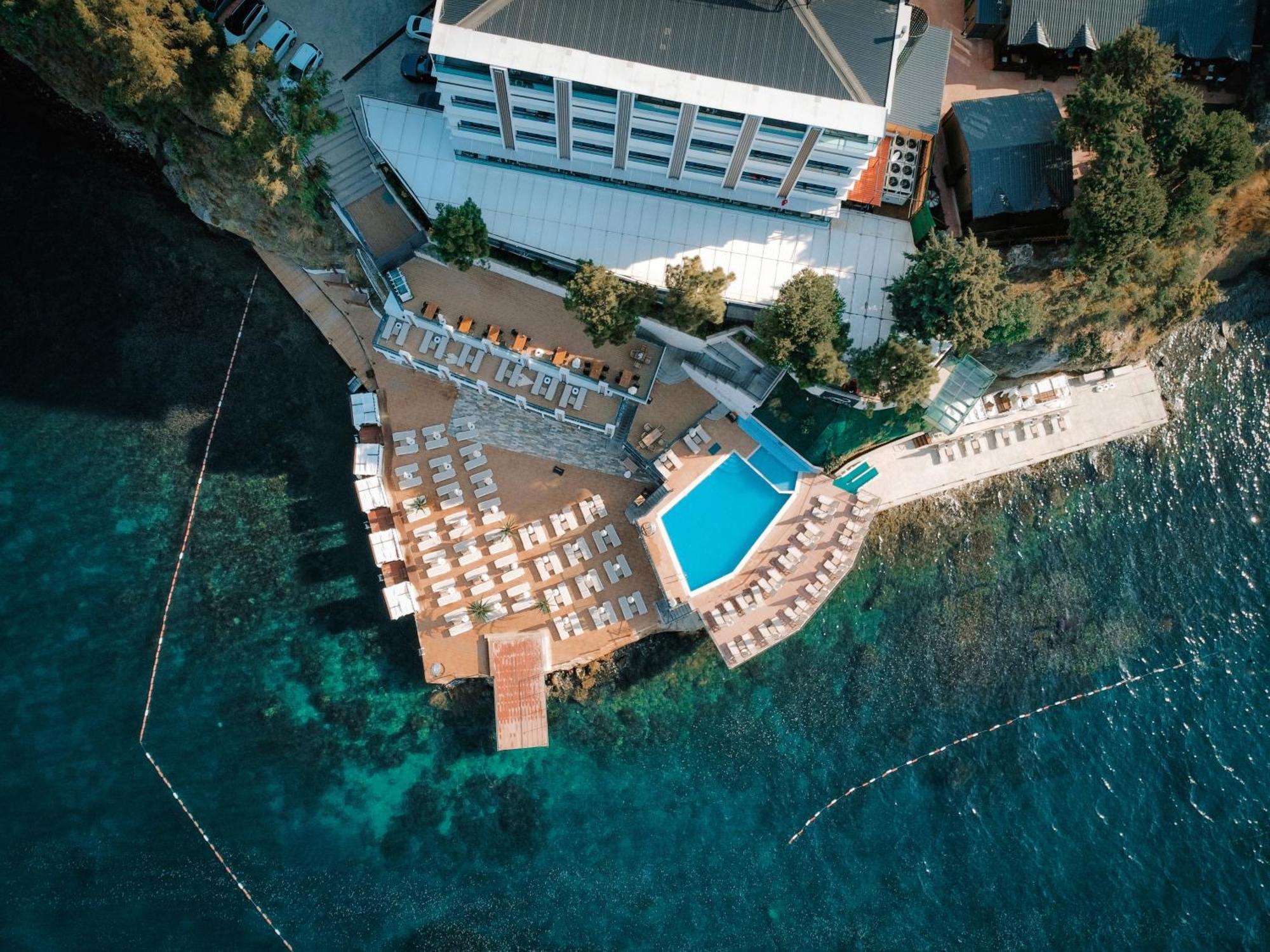 Vira Otel Suites Sinop Bagian luar foto