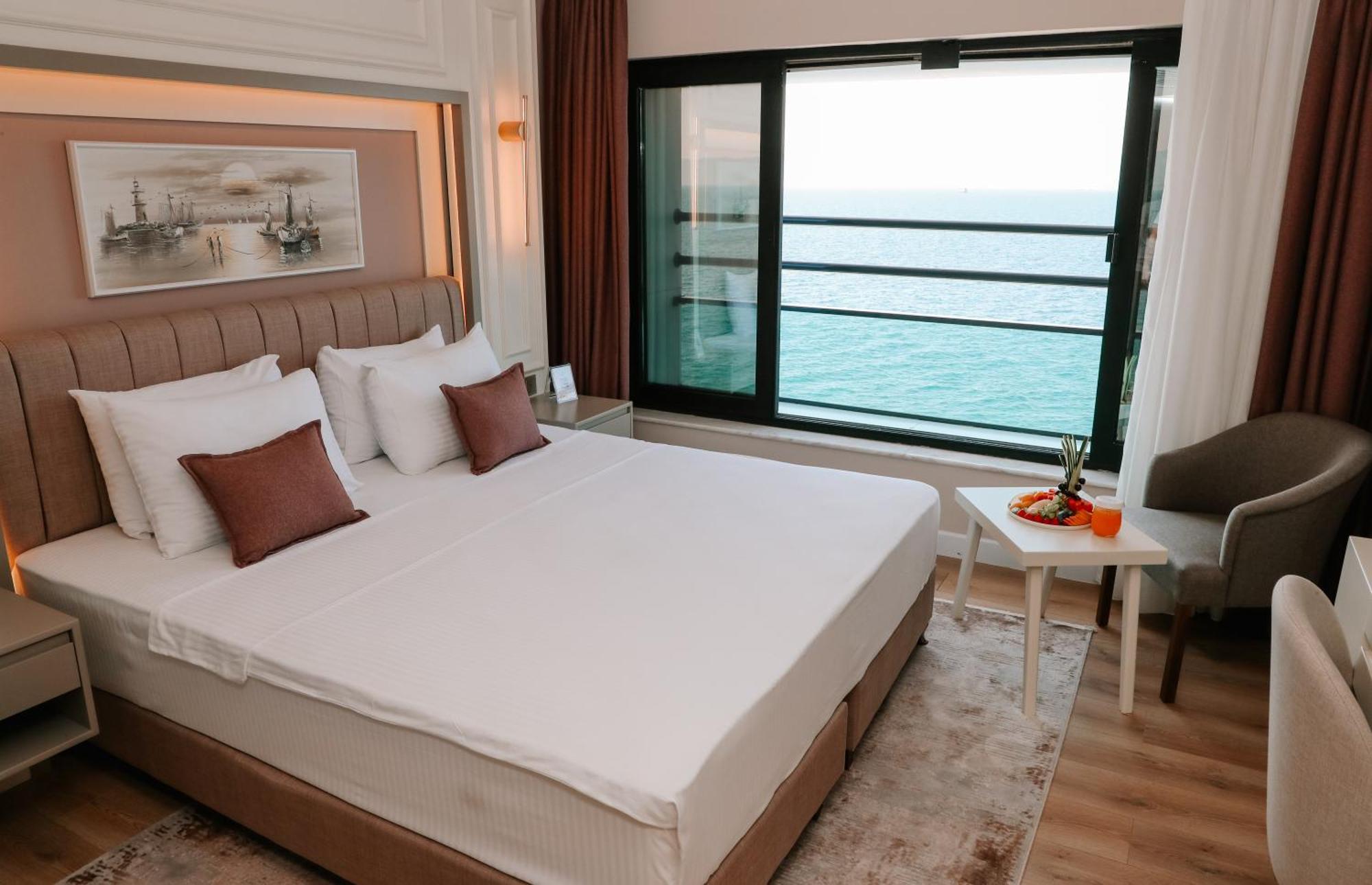Vira Otel Suites Sinop Bagian luar foto