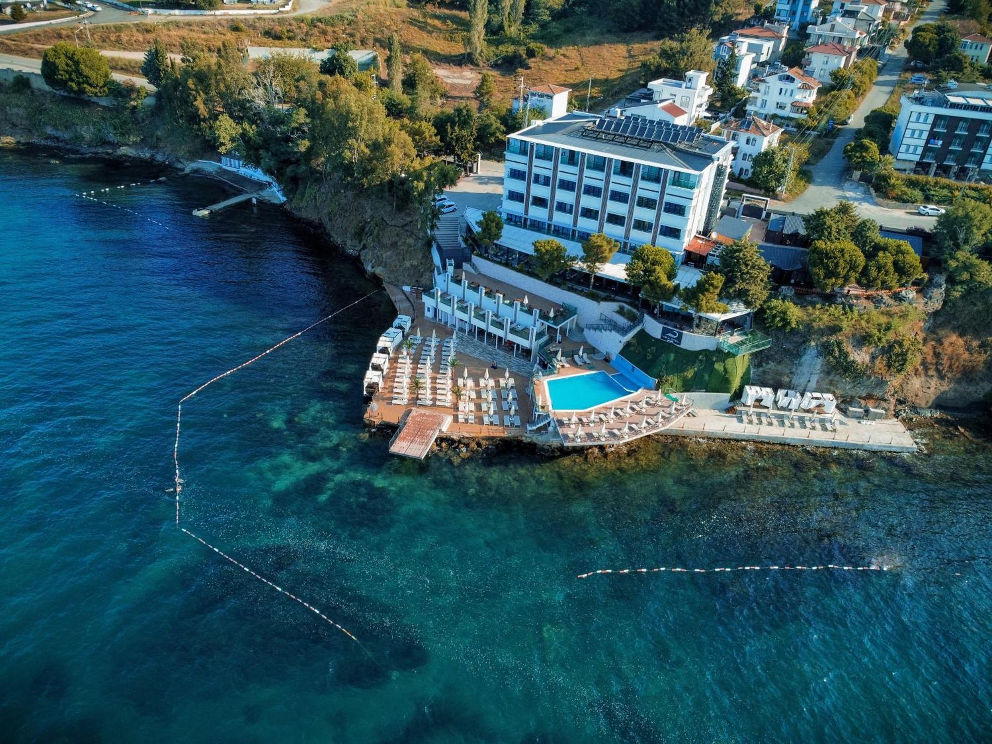 Vira Otel Suites Sinop Bagian luar foto
